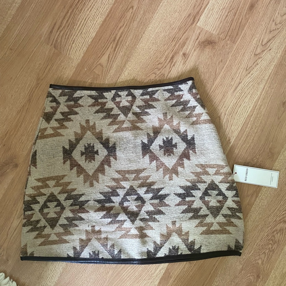 Aura Cream A-Line Mini Skirt Resort Wear